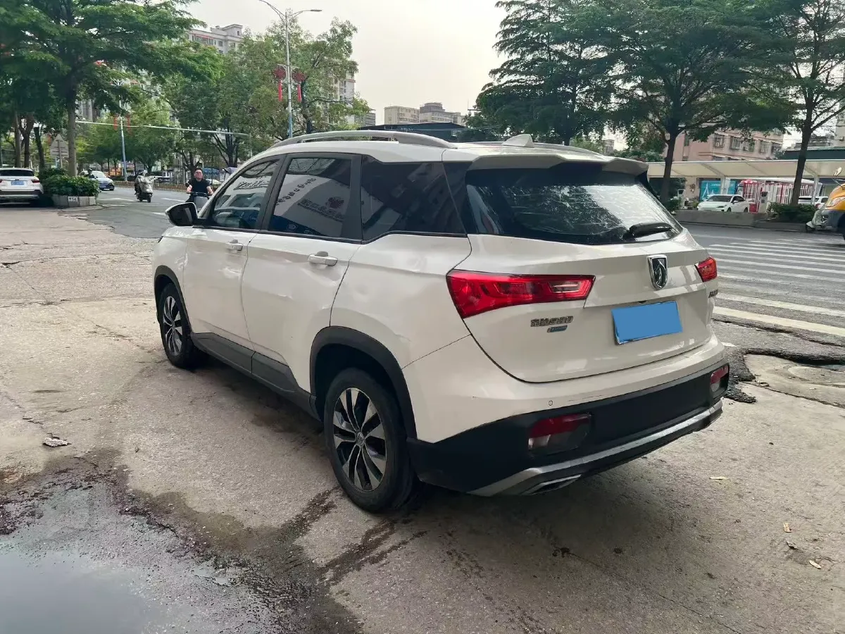 2020 BaoJun RS-3 1.5T 147HP L4 CVT,autocango,china used car exporter,china ev exporter,chinese used car exporter,chinese used ev exporter