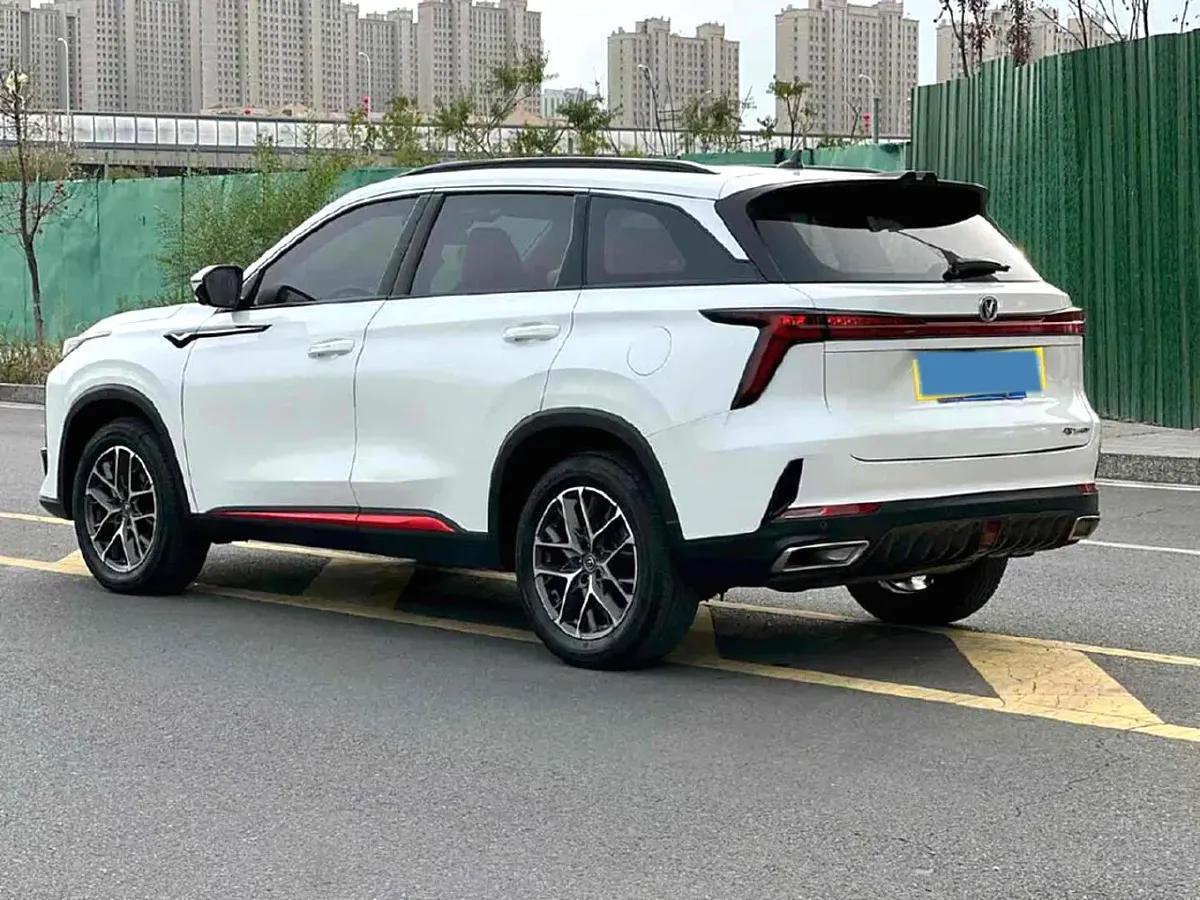 2022 ChangAn CS75 Plus 1.5T 178HP L4 6AT,autocango,china used car exporter,china ev exporter,chinese used car exporter,chinese used ev exporter