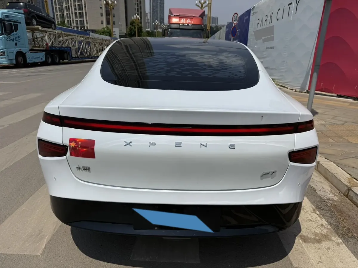 2020 Xpeng P7 BEV 70.8KWH,autocango,china used car exporter,china ev exporter,chinese used car exporter,chinese used ev exporter