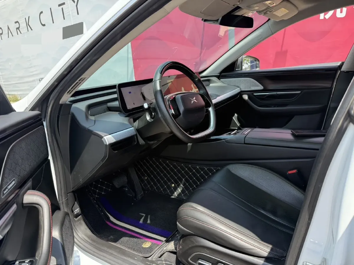 2020 Xpeng P7 BEV 70.8KWH,autocango,china used car exporter,china ev exporter,chinese used car exporter,chinese used ev exporter