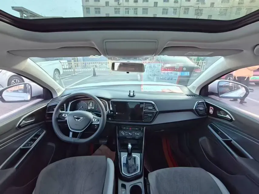 2021 Jetta VS7 1.4T 150HP L4 6AT,autocango,china used car exporter,china ev exporter,chinese used car exporter,chinese used ev exporter