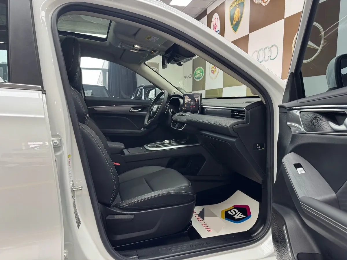 2021 Haval Jolion 1.5T 150HP L4 7DCT,autocango,china used car exporter,china ev exporter,chinese used car exporter,chinese used ev exporter