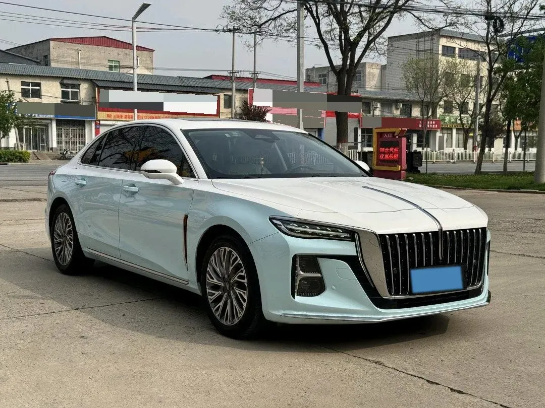 2023 HongQi H5 2.0T 224HP L4 8AT,autocango,china used car exporter,china ev exporter,chinese used car exporter,chinese used ev exporter
