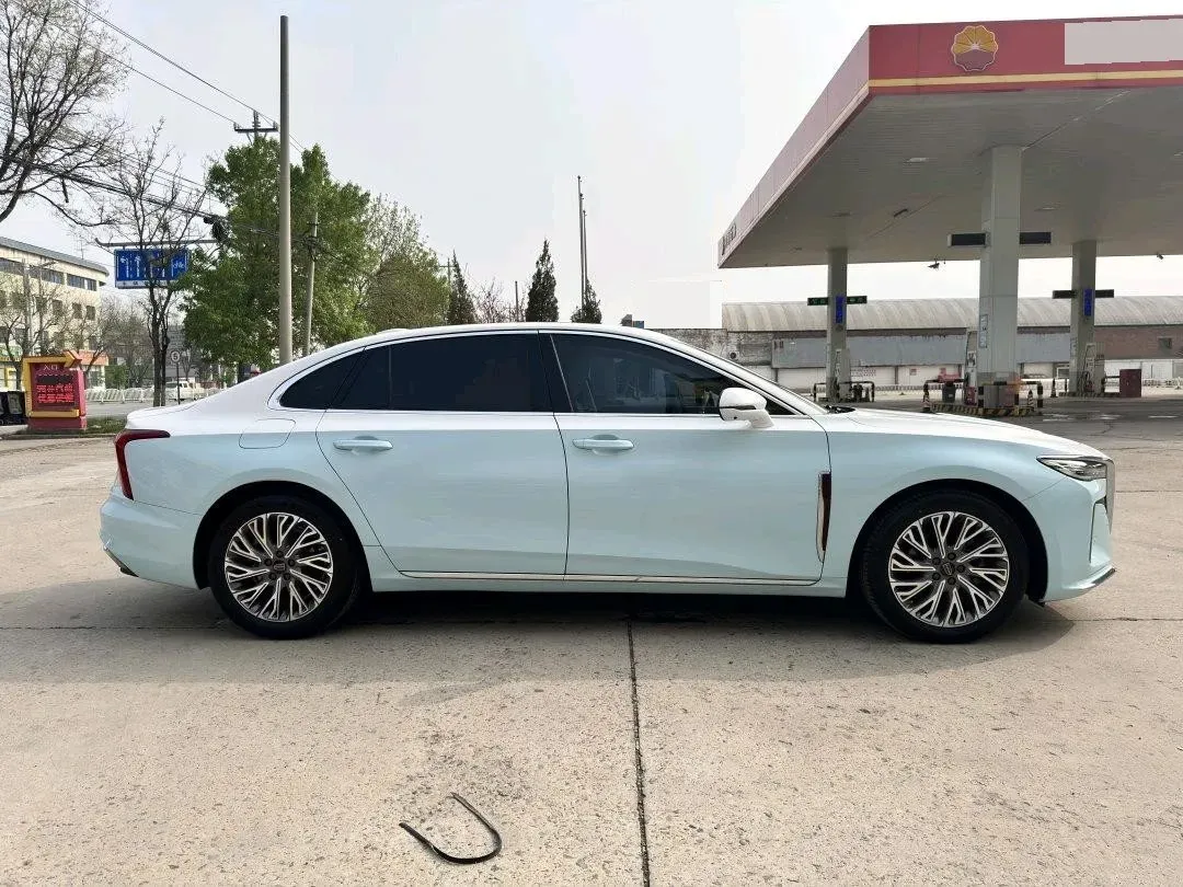 2023 HongQi H5 2.0T 224HP L4 8AT,autocango,china used car exporter,china ev exporter,chinese used car exporter,chinese used ev exporter