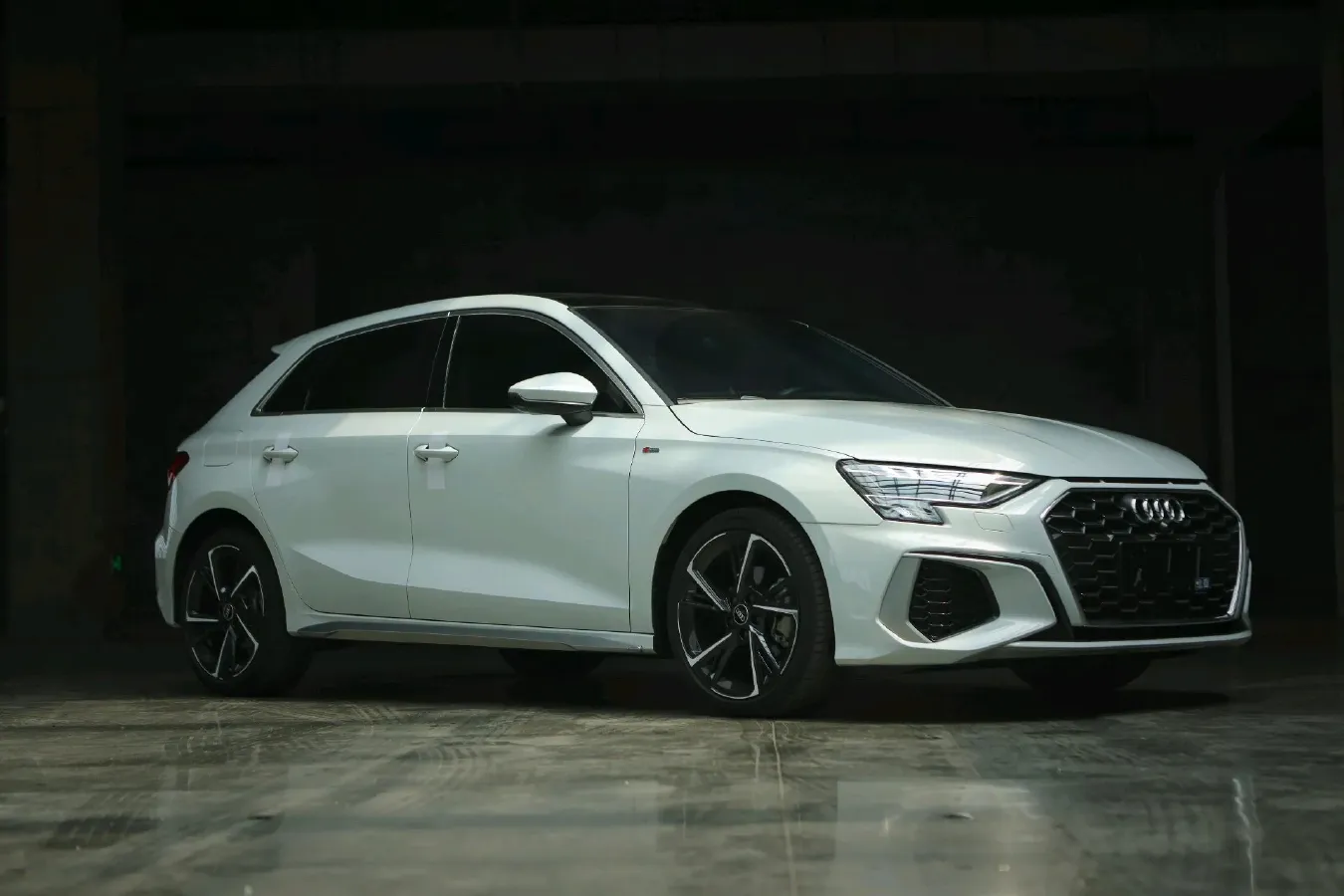 2023 Audi A3 1.4T 150HP L4 7DCT,autocango,china used car exporter,china ev exporter,chinese used car exporter,chinese used ev exporter