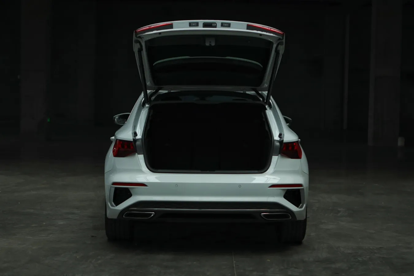 2023 Audi A3 1.4T 150HP L4 7DCT,autocango,china used car exporter,china ev exporter,chinese used car exporter,chinese used ev exporter