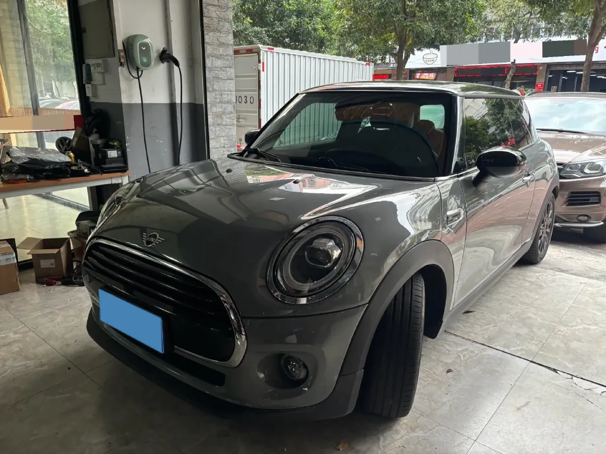 2021 MINI MINI 1.5T 136HP L3 7DCT,autocango,china used car exporter,china ev exporter,chinese used car exporter,chinese used ev exporter