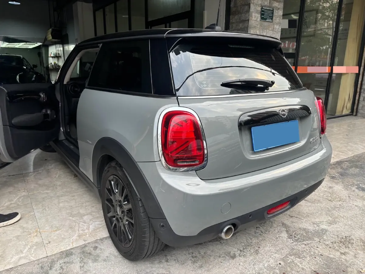 2021 MINI MINI 1.5T 136HP L3 7DCT,autocango,china used car exporter,china ev exporter,chinese used car exporter,chinese used ev exporter