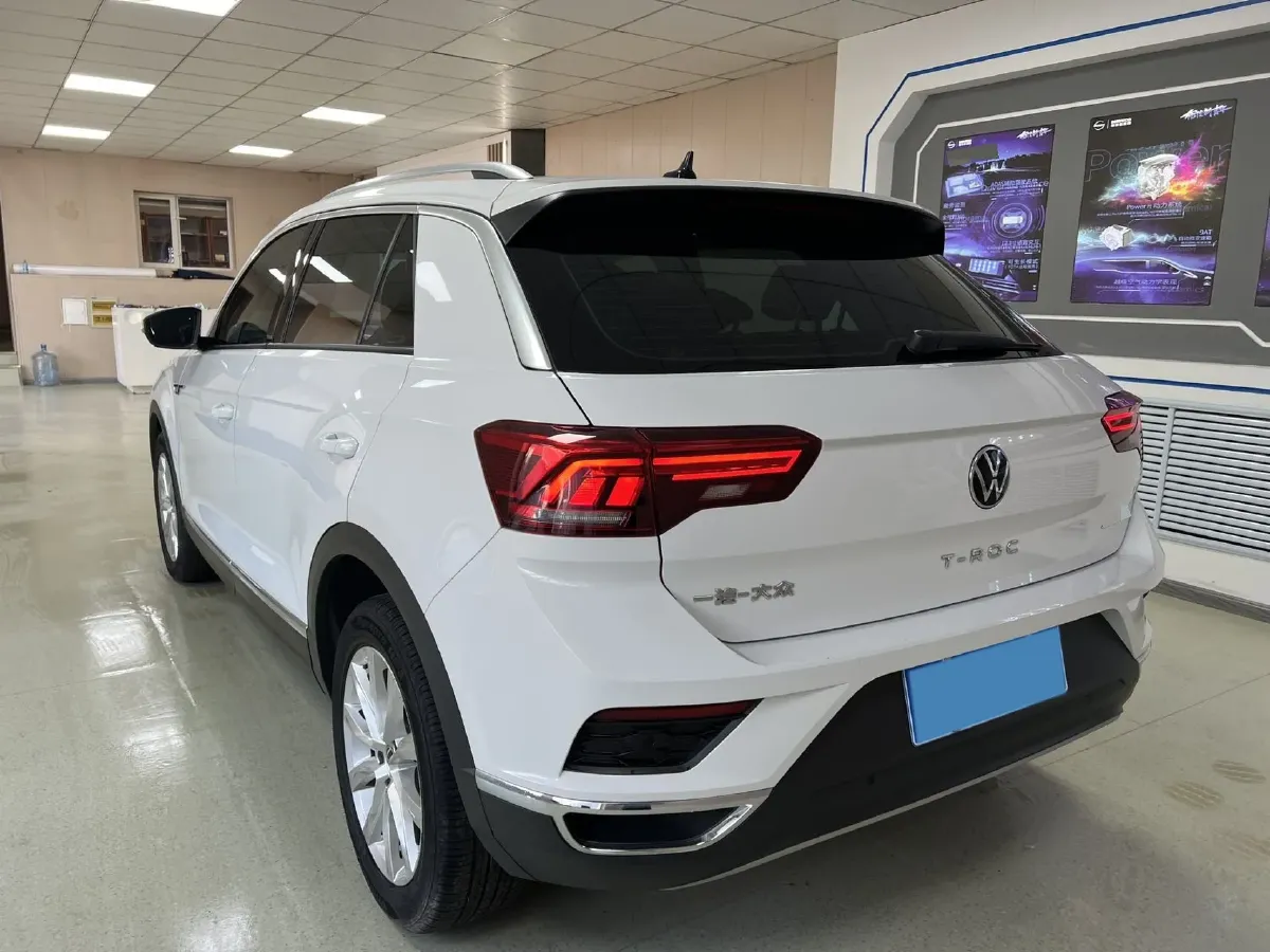 2022 Volkswagen T-Roc 1.4T 150HP L4 7DCT,autocango,china used car exporter,china ev exporter,chinese used car exporter,chinese used ev exporter