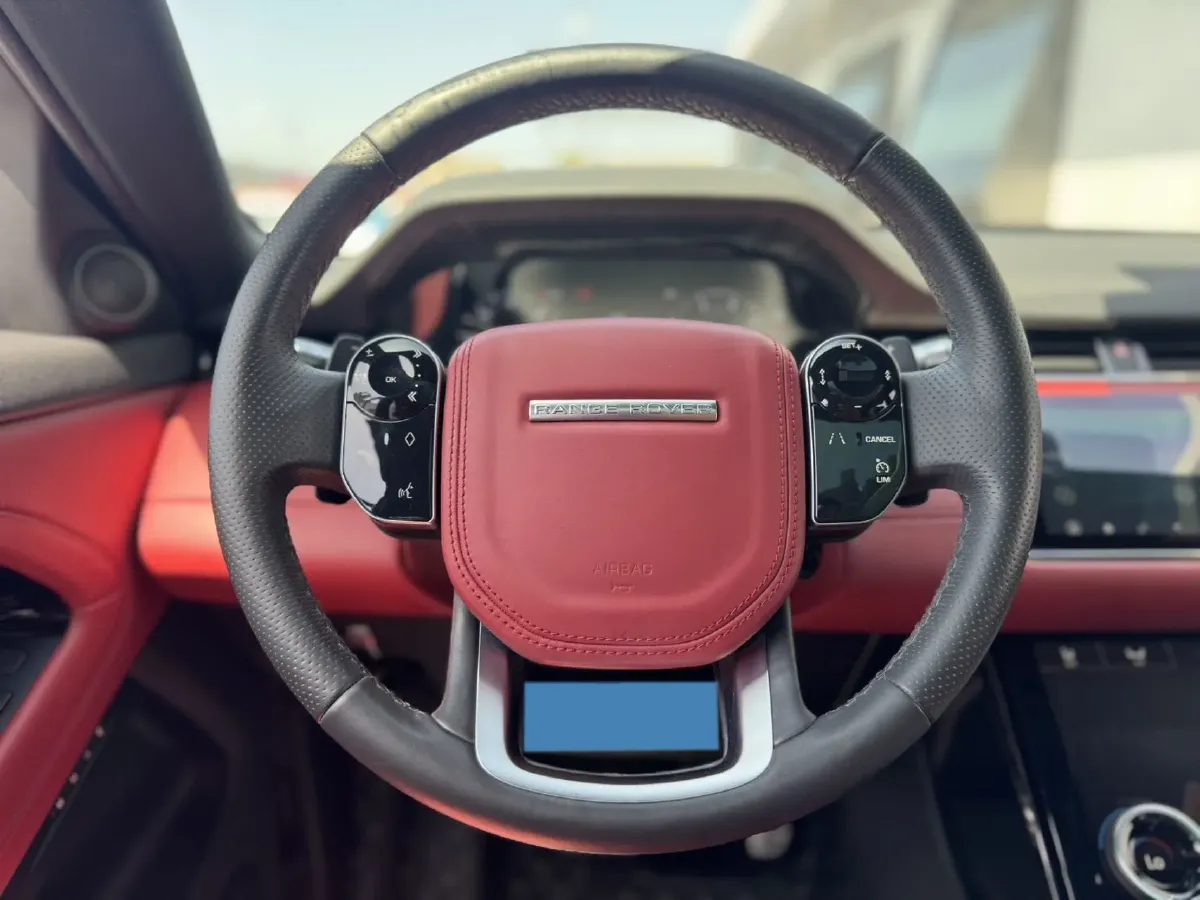 2020 Land Rover Range Rover Evoque 2.0T 249HP L4 9AT,autocango,china used car exporter,china ev exporter,chinese used car exporter,chinese used ev exporter