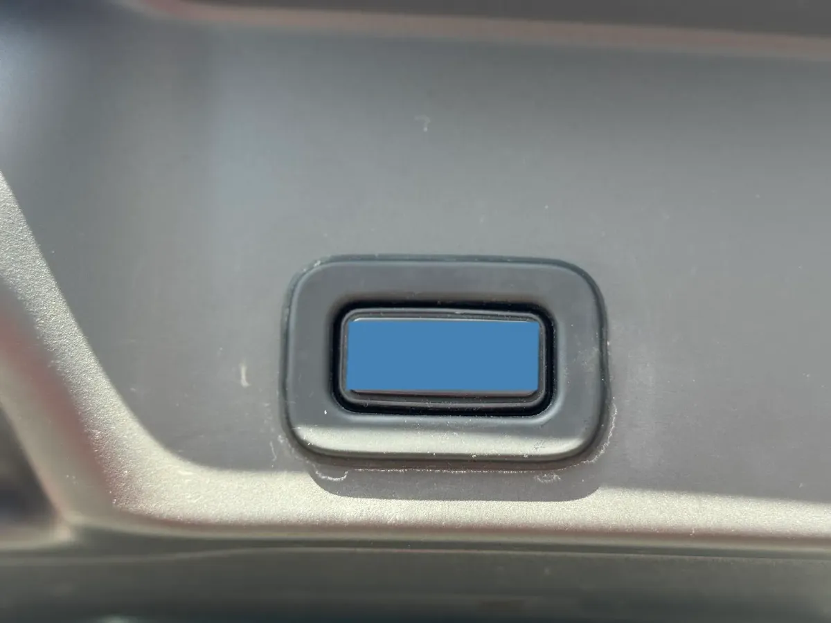 2020 Land Rover Range Rover Evoque 2.0T 249HP L4 9AT,autocango,china used car exporter,china ev exporter,chinese used car exporter,chinese used ev exporter