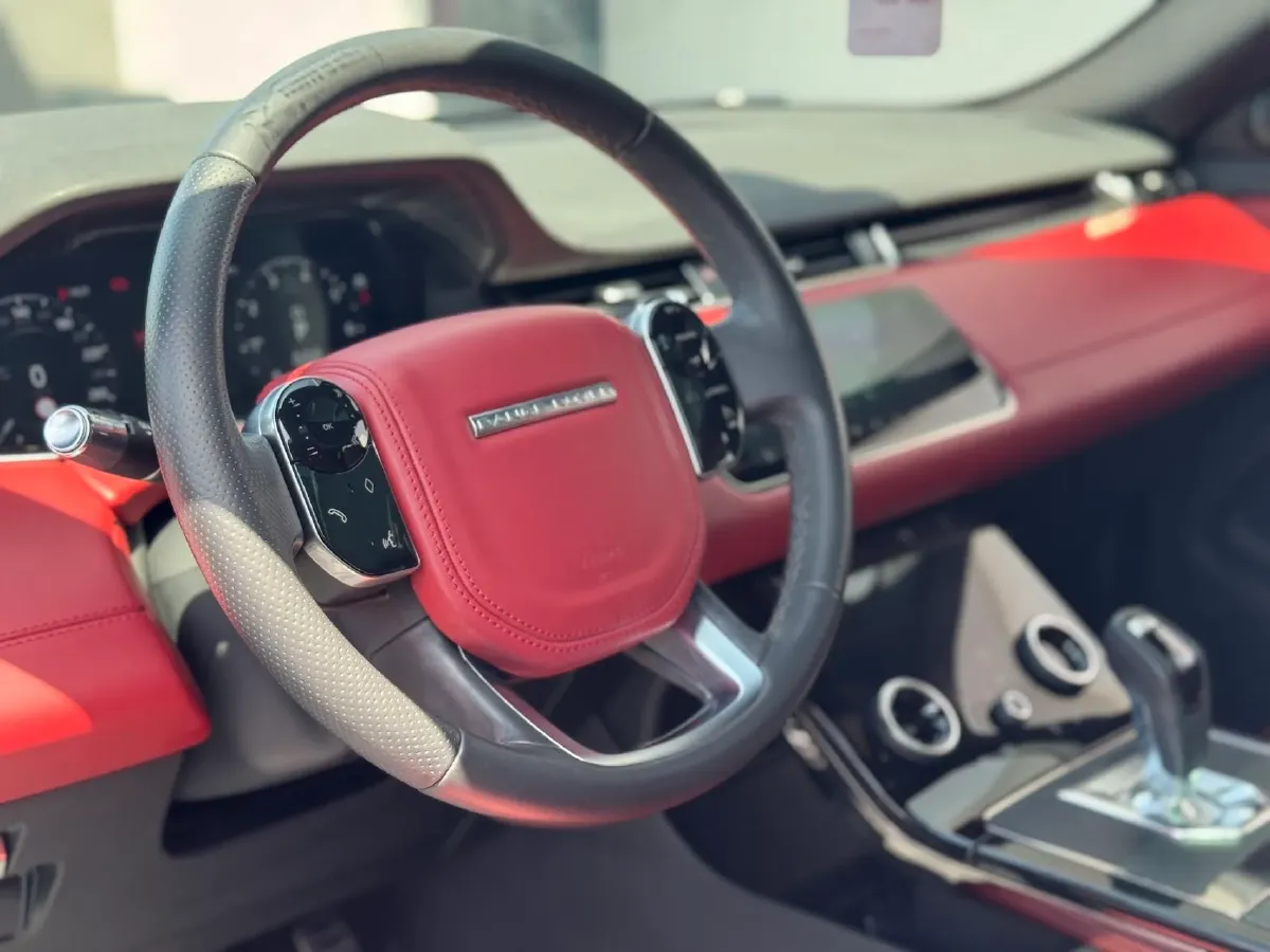 2020 Land Rover Range Rover Evoque 2.0T 249HP L4 9AT,autocango,china used car exporter,china ev exporter,chinese used car exporter,chinese used ev exporter