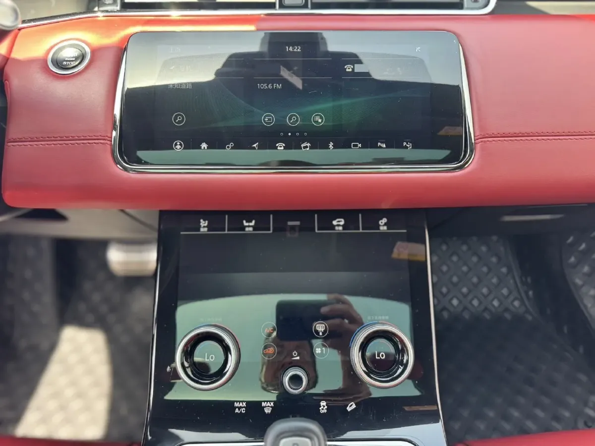 2020 Land Rover Range Rover Evoque 2.0T 249HP L4 9AT,autocango,china used car exporter,china ev exporter,chinese used car exporter,chinese used ev exporter