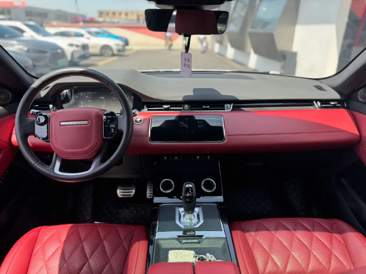 2020 Land Rover Range Rover Evoque 2.0T 249HP L4 9AT,autocango,china used car exporter,china ev exporter,chinese used car exporter,chinese used ev exporter