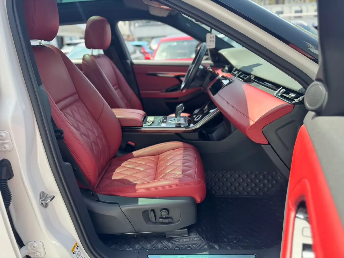 2020 Land Rover Range Rover Evoque 2.0T 249HP L4 9AT,autocango,china used car exporter,china ev exporter,chinese used car exporter,chinese used ev exporter