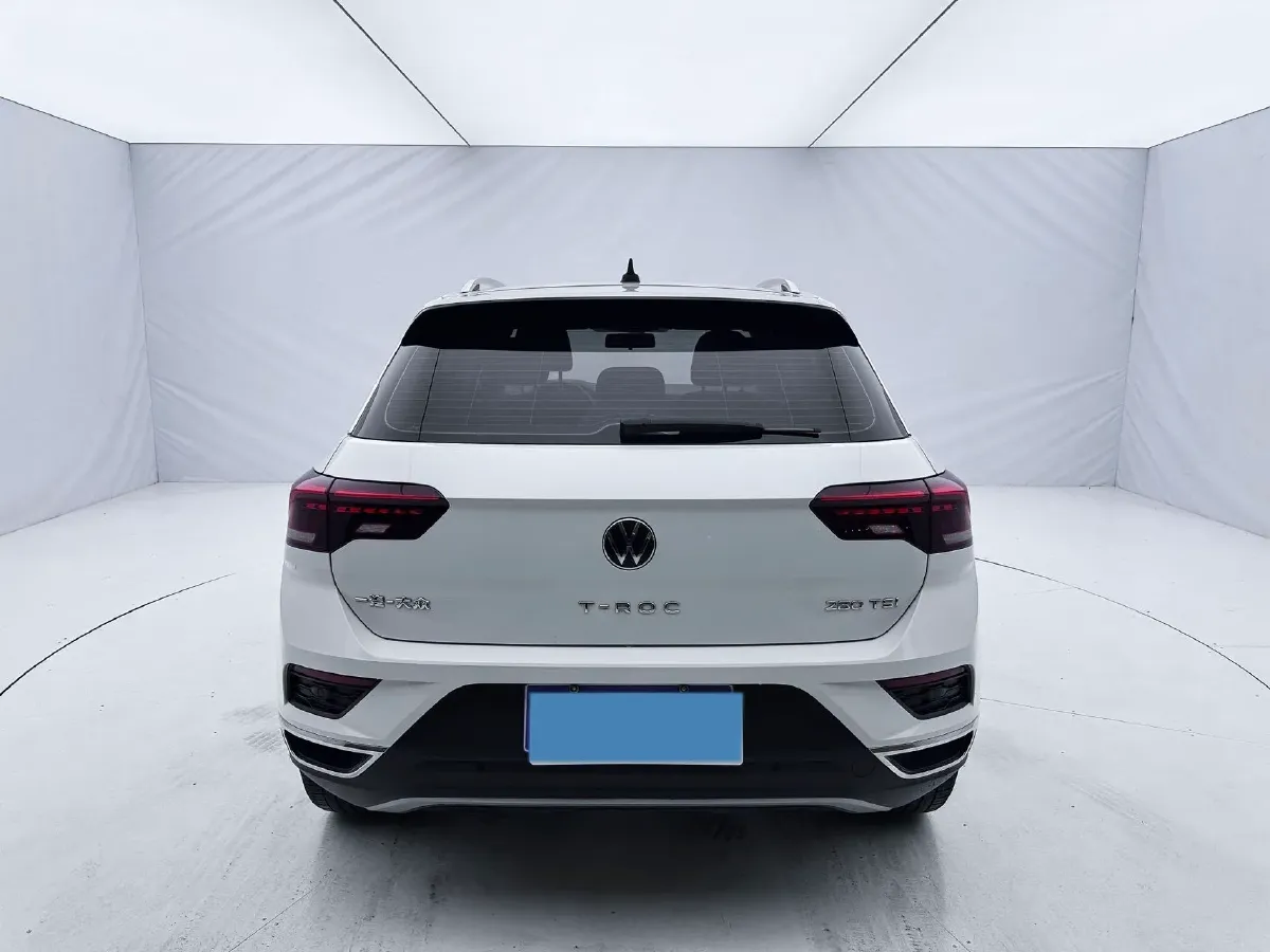 2021 Volkswagen T-Roc 1.4T 150HP L4 7DCT,autocango,china used car exporter,china ev exporter,chinese used car exporter,chinese used ev exporter