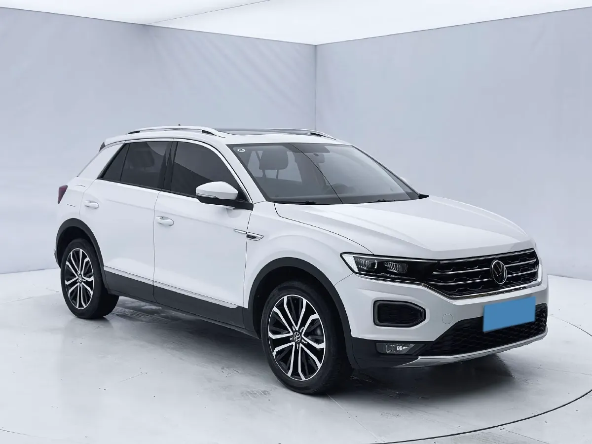 2021 Volkswagen T-Roc 1.4T 150HP L4 7DCT,autocango,china used car exporter,china ev exporter,chinese used car exporter,chinese used ev exporter