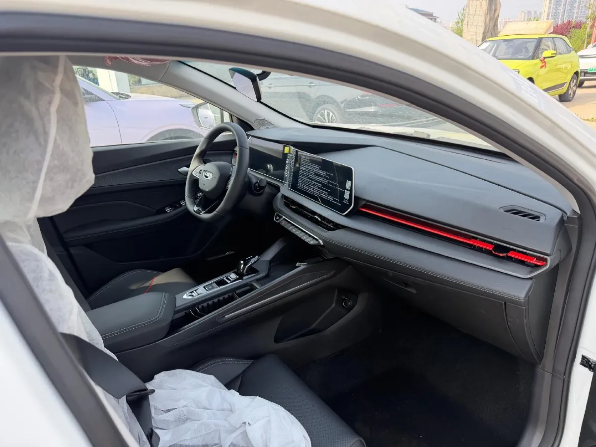 2024 Geely Binray 1.5T 181HP L4 7DCT,autocango,china used car exporter,china ev exporter,chinese used car exporter,chinese used ev exporter