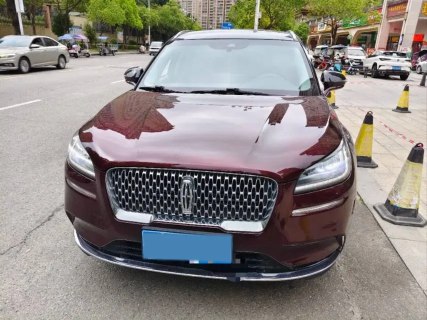 2021 Lincoln Corsair 2.0T 245HP L4 8AT,autocango,china used car exporter,china ev exporter,chinese used car exporter,chinese used ev exporter