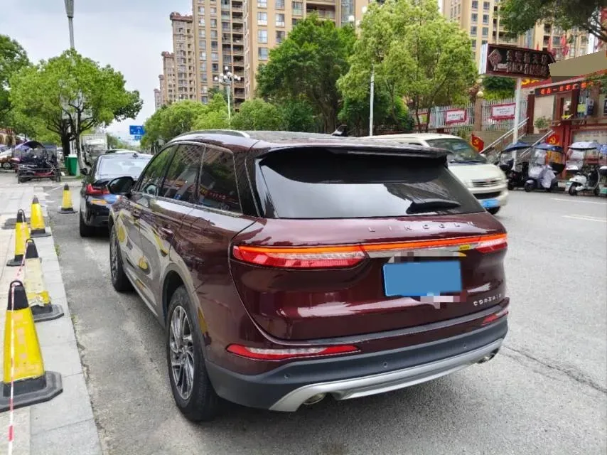 2021 Lincoln Corsair 2.0T 245HP L4 8AT,autocango,china used car exporter,china ev exporter,chinese used car exporter,chinese used ev exporter