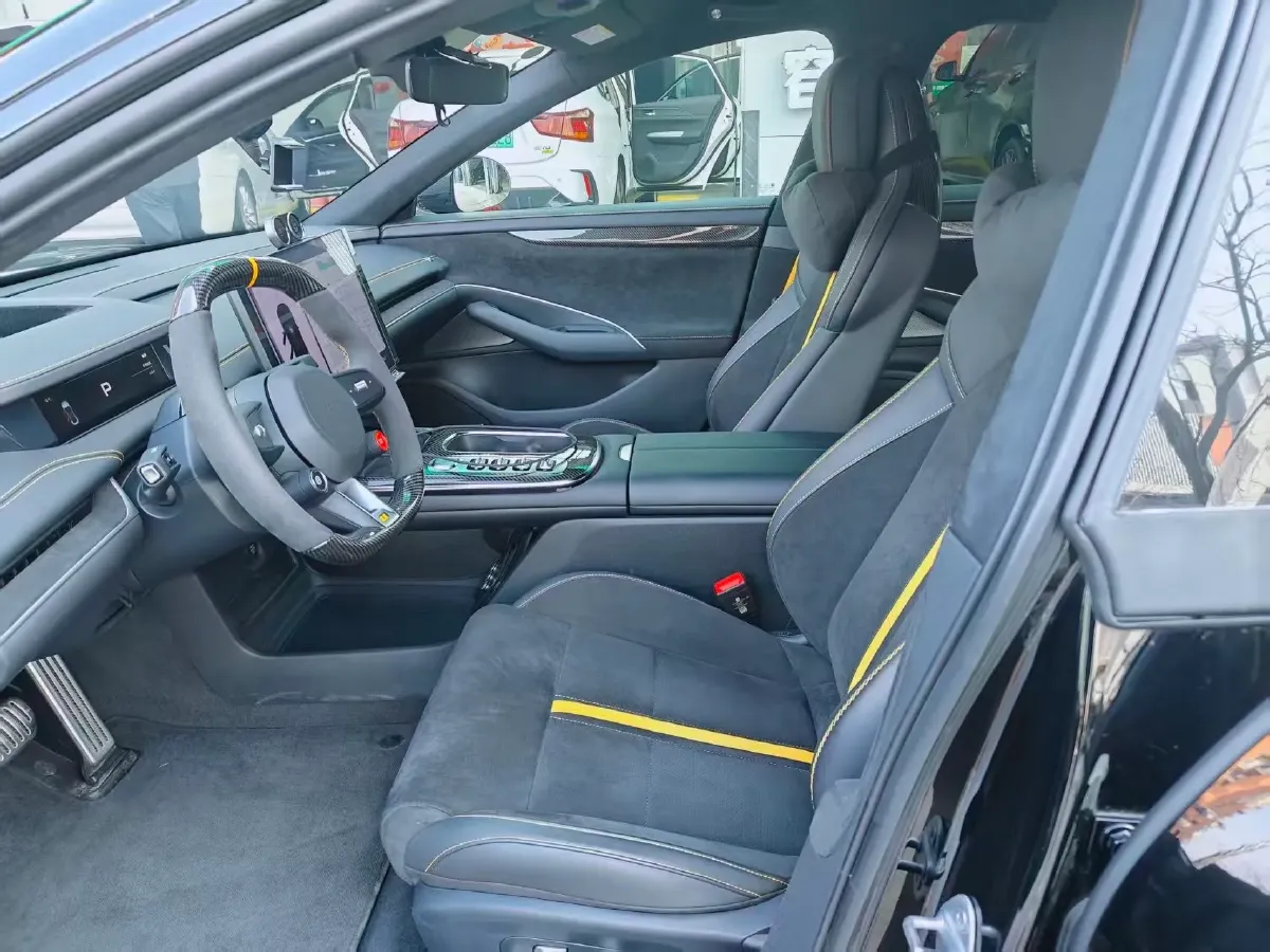 2025 MI SU7 Ultra BEV 93.7KWH,autocango,china used car exporter,china ev exporter,chinese used car exporter,chinese used ev exporter