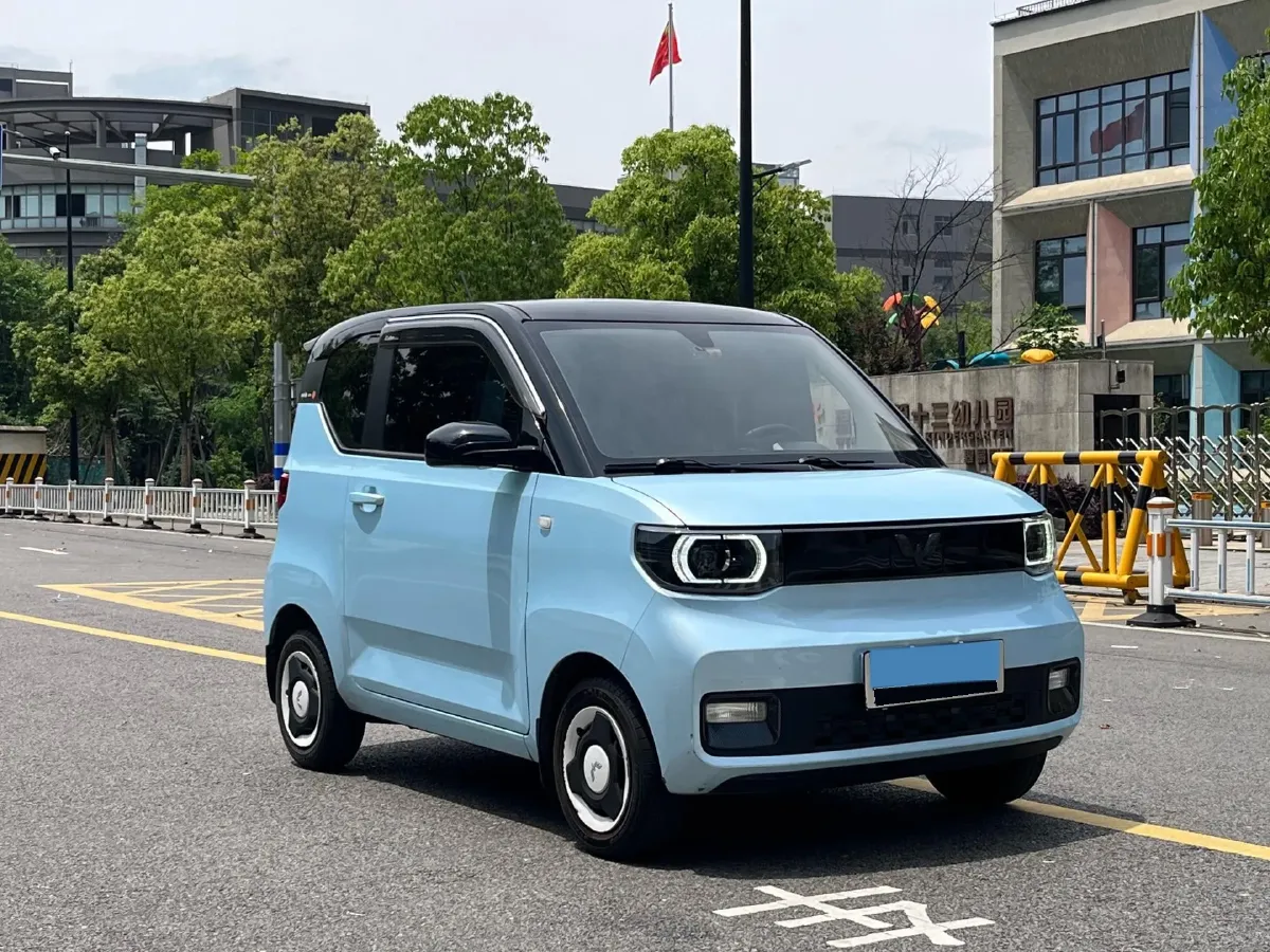 2021 WuLing HongGuang MINI EV BEV 13.9KWH,autocango,china used car exporter,china ev exporter,chinese used car exporter,chinese used ev exporter