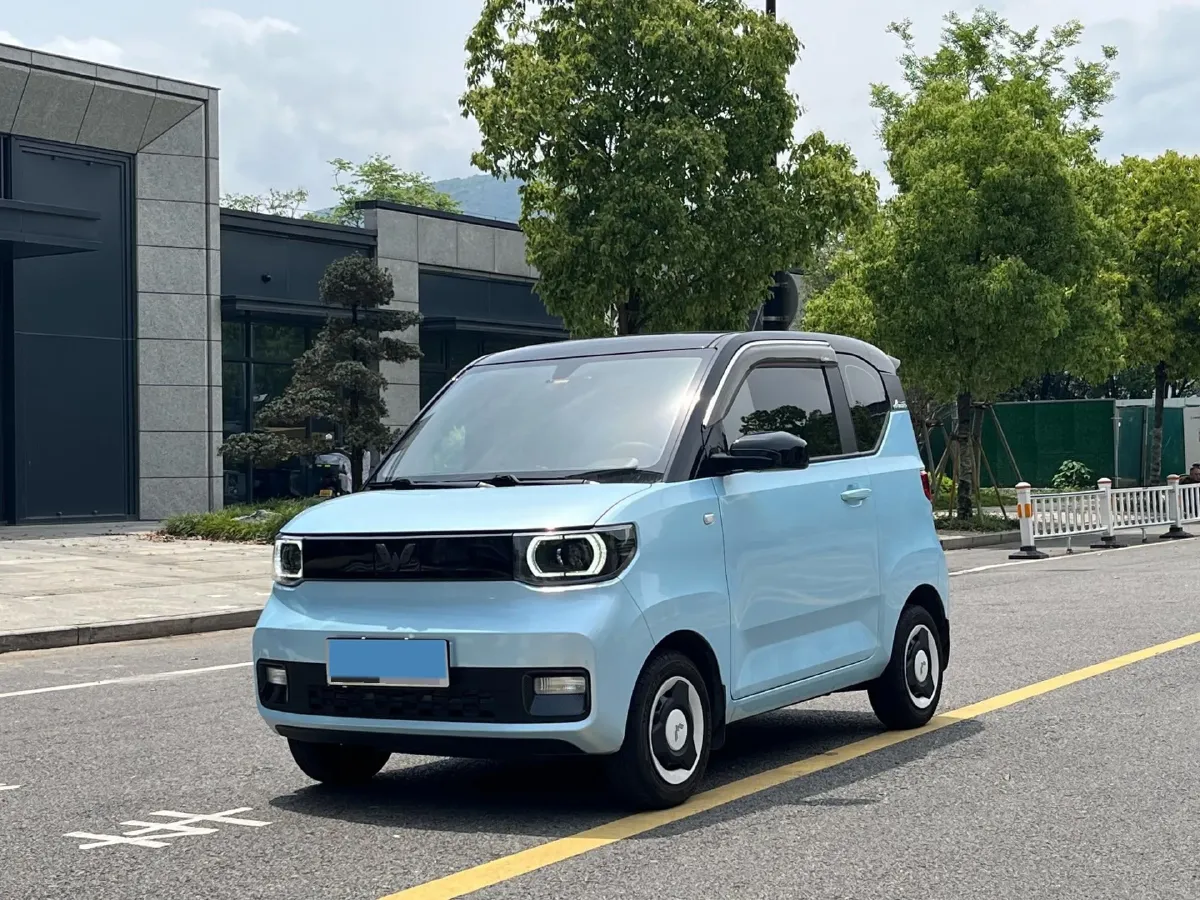2021 WuLing HongGuang MINI EV BEV 13.9KWH,autocango,china used car exporter,china ev exporter,chinese used car exporter,chinese used ev exporter
