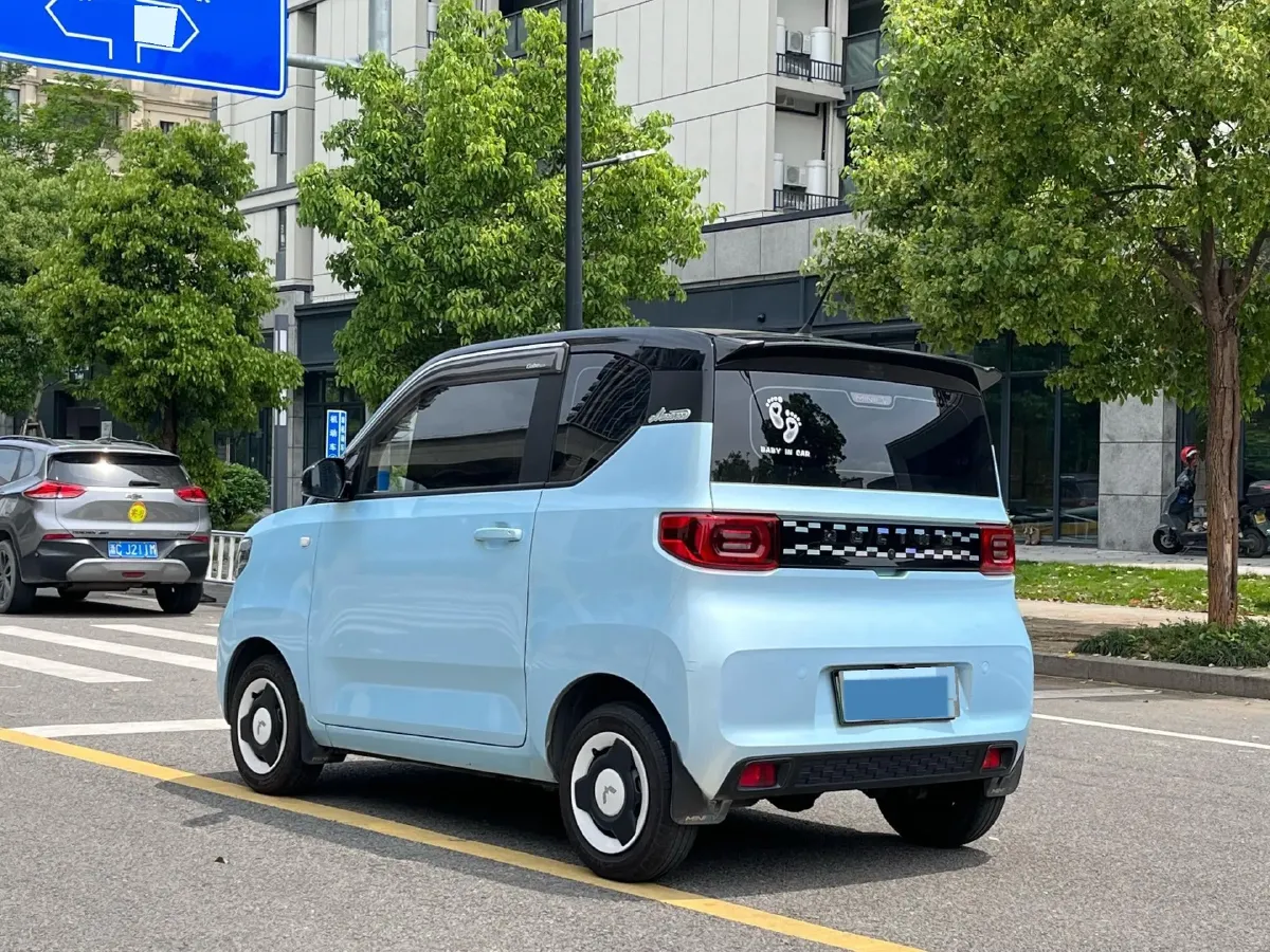2021 WuLing HongGuang MINI EV BEV 13.9KWH,autocango,china used car exporter,china ev exporter,chinese used car exporter,chinese used ev exporter