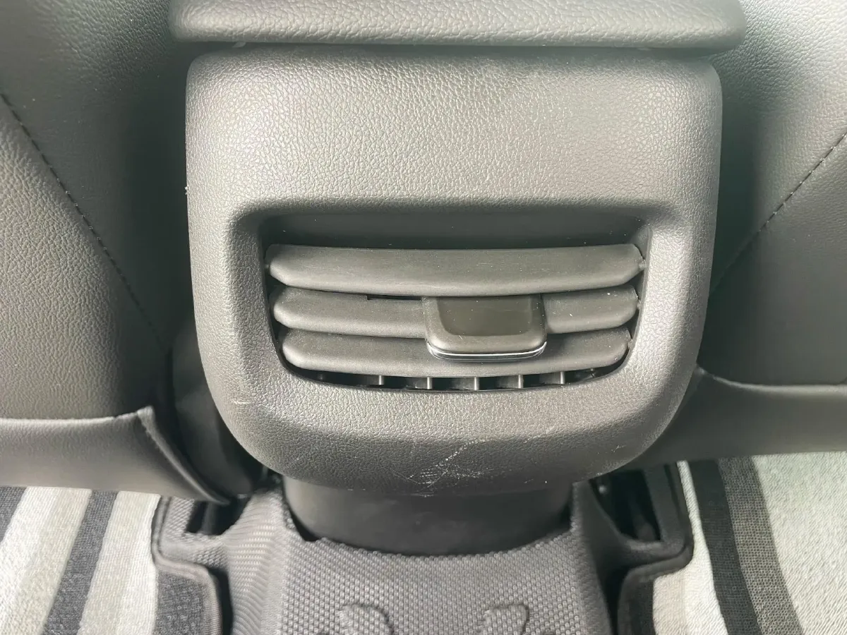 2020 Chevrolet Monza 1.0T 125HP L3 6DCT,autocango,china used car exporter,china ev exporter,chinese used car exporter,chinese used ev exporter