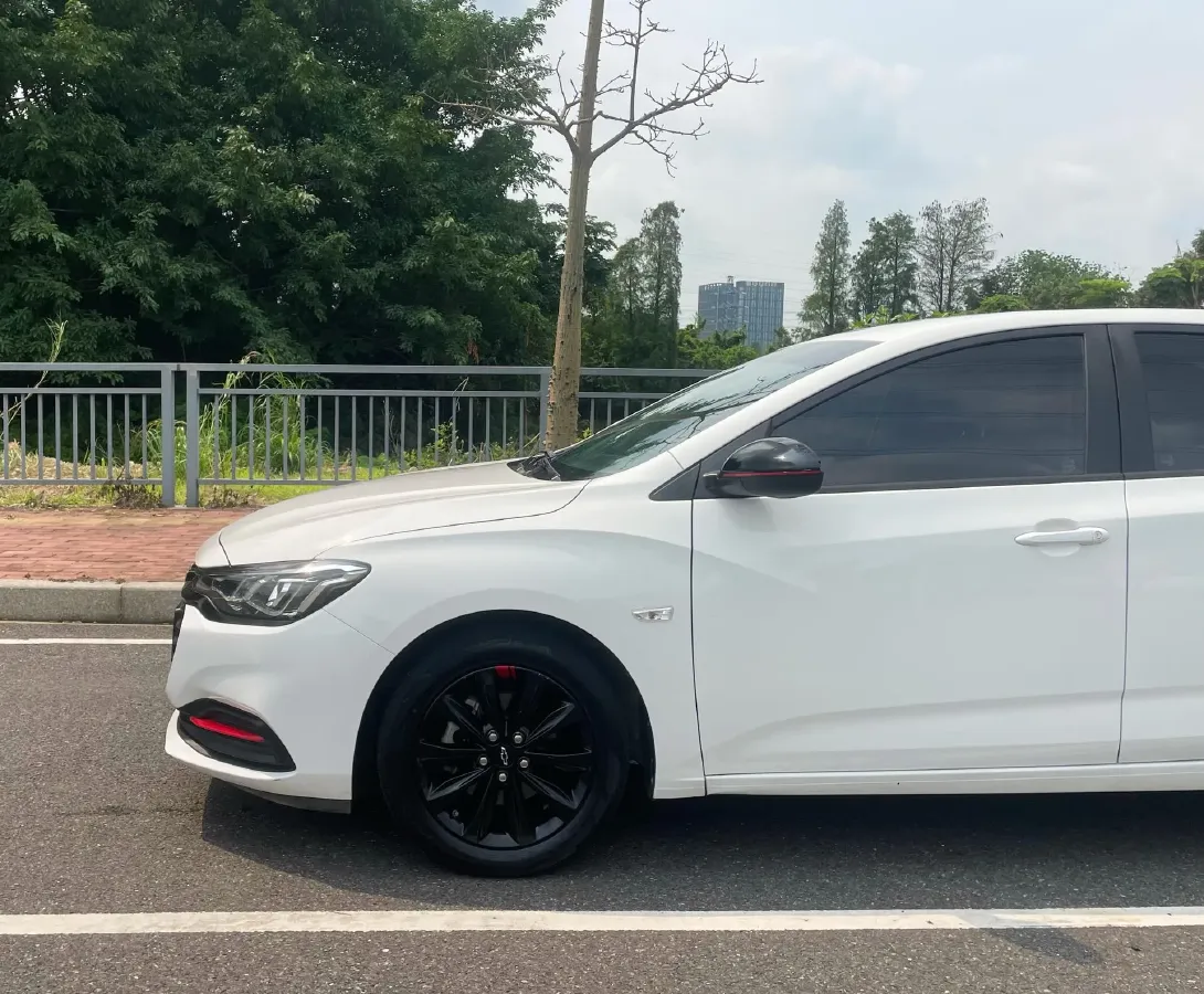 2020 Chevrolet Monza 1.0T 125HP L3 6DCT,autocango,china used car exporter,china ev exporter,chinese used car exporter,chinese used ev exporter