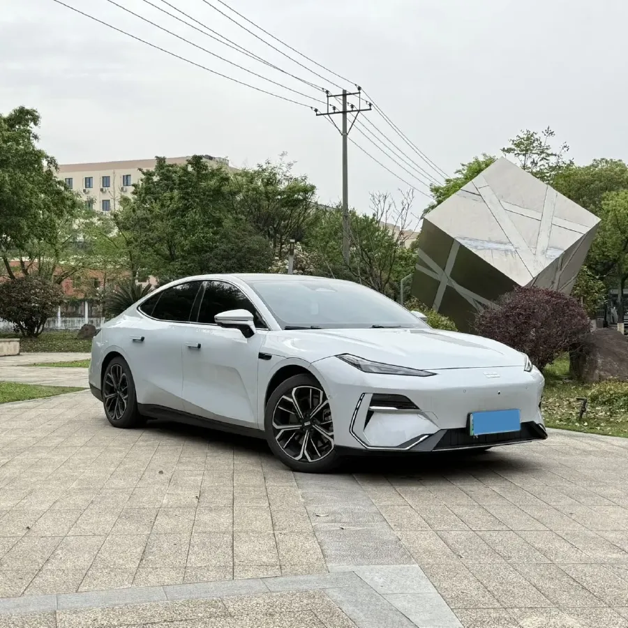 2025 Geely Galaxy E8 BEV 76KWH,autocango,china used car exporter,china ev exporter,chinese used car exporter,chinese used ev exporter