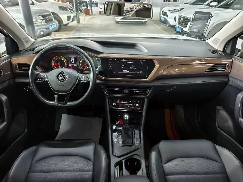 2021 Volkswagen Tharu 1.4T 150HP L4 7DCT,autocango,china used car exporter,china ev exporter,chinese used car exporter,chinese used ev exporter