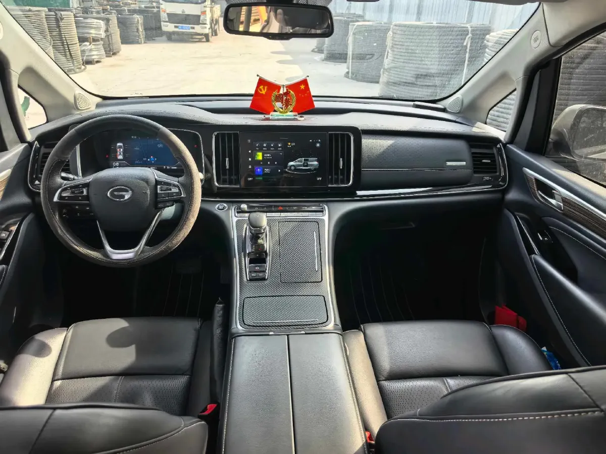 2021 GAC Trumpchi M8 2.0T 252HP L4 8AT,autocango,china used car exporter,china ev exporter,chinese used car exporter,chinese used ev exporter