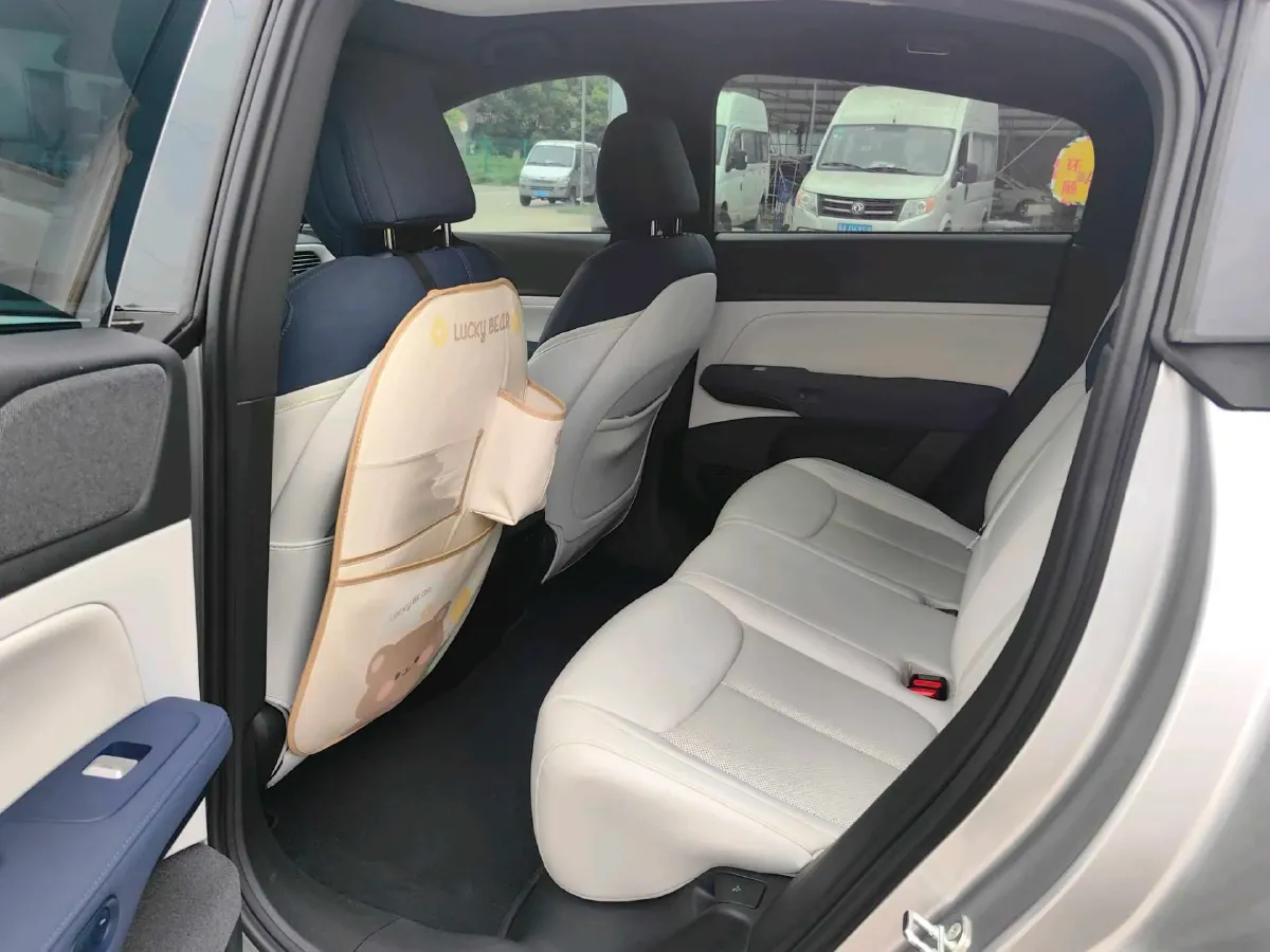 2023 Xpeng G6 BEV 66KWH,autocango,china used car exporter,china ev exporter,chinese used car exporter,chinese used ev exporter