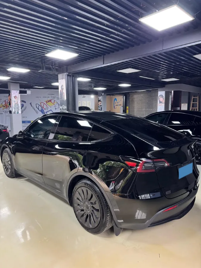 2022 Tesla Model Y BEV 60KWH,autocango,china used car exporter,china ev exporter,chinese used car exporter,chinese used ev exporter