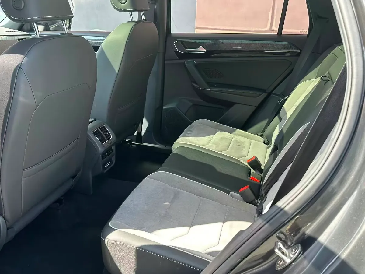 2019 Mercedes-Benz GLA Class 1.6T 156HP L4 7DCT,autocango,china used car exporter,china ev exporter,chinese used car exporter,chinese used ev exporter