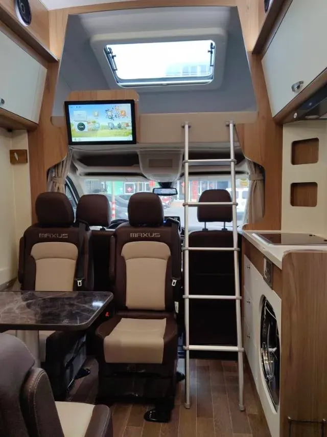 2021 MAXUS V90 RV 2.0T 148HP L4 6AT,autocango,china used car exporter,china ev exporter,chinese used car exporter,chinese used ev exporter