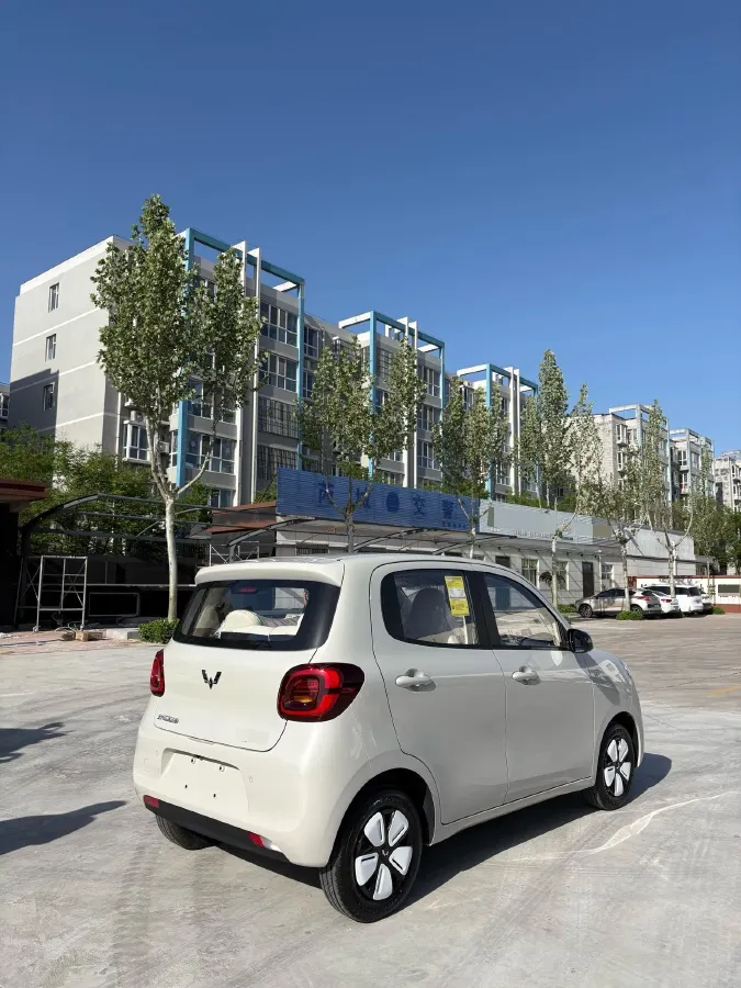 2026 WuLing XingGuangL 1.5L 106HP L4 E-CVT PHEV,autocango,china used car exporter,china ev exporter,chinese used car exporter,chinese used ev exporter