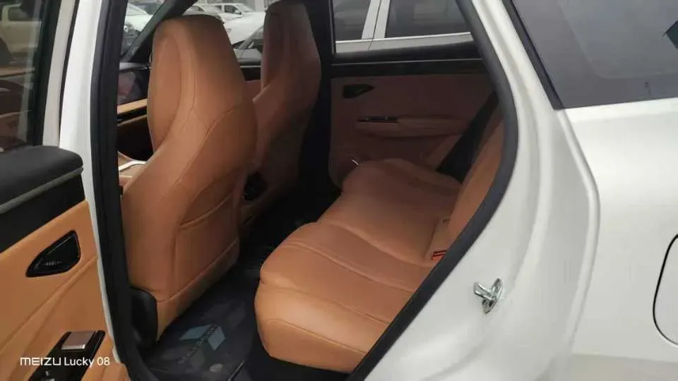 2025 Geely Galaxy L7 1.5L 112HP L4 1DHT PHEV 18.4KWH,autocango,china used car exporter,china ev exporter,chinese used car exporter,chinese used ev exporter
