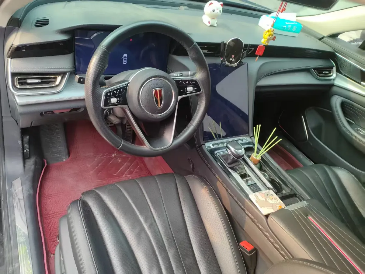 2023 HongQi H5 2.0T 224HP L4 8AT,autocango,china used car exporter,china ev exporter,chinese used car exporter,chinese used ev exporter