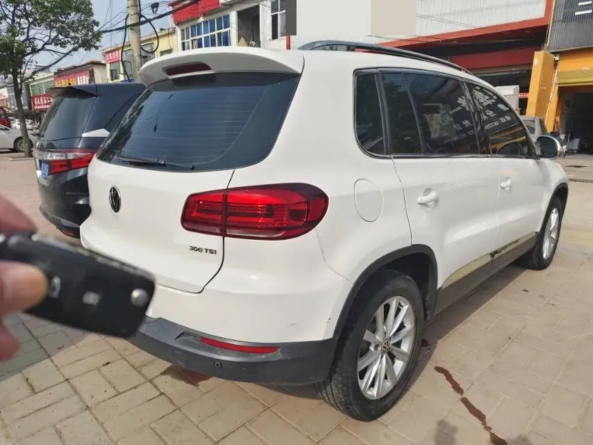 2017 MAXUS T60 2.0T 224HP L4 6AT,autocango,china used car exporter,china ev exporter,chinese used car exporter,chinese used ev exporter