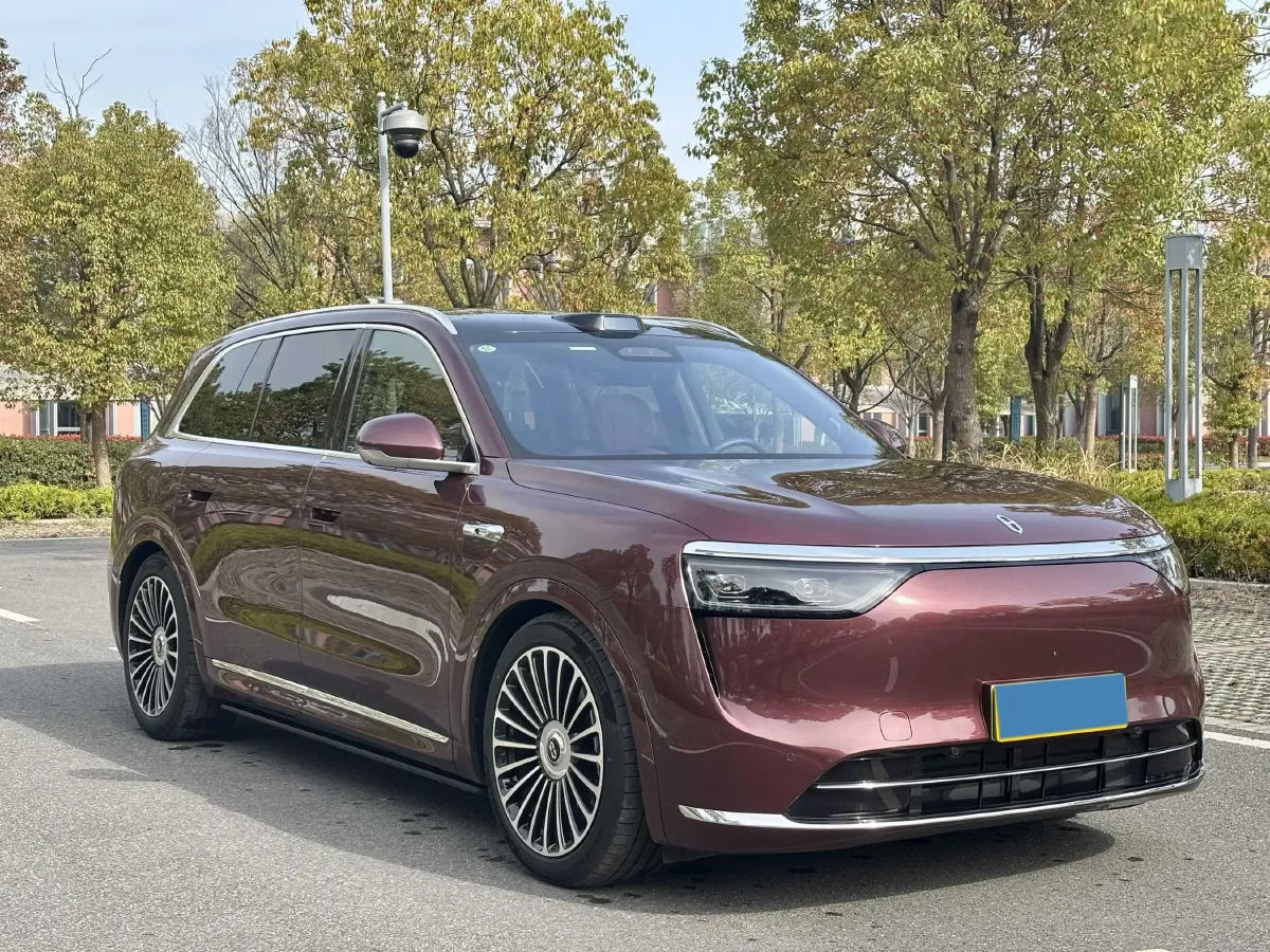 2025 AITO AITO M8 REEV 160HP REEV 53.4KWH,autocango,china used car exporter,china ev exporter,chinese used car exporter,chinese used ev exporter