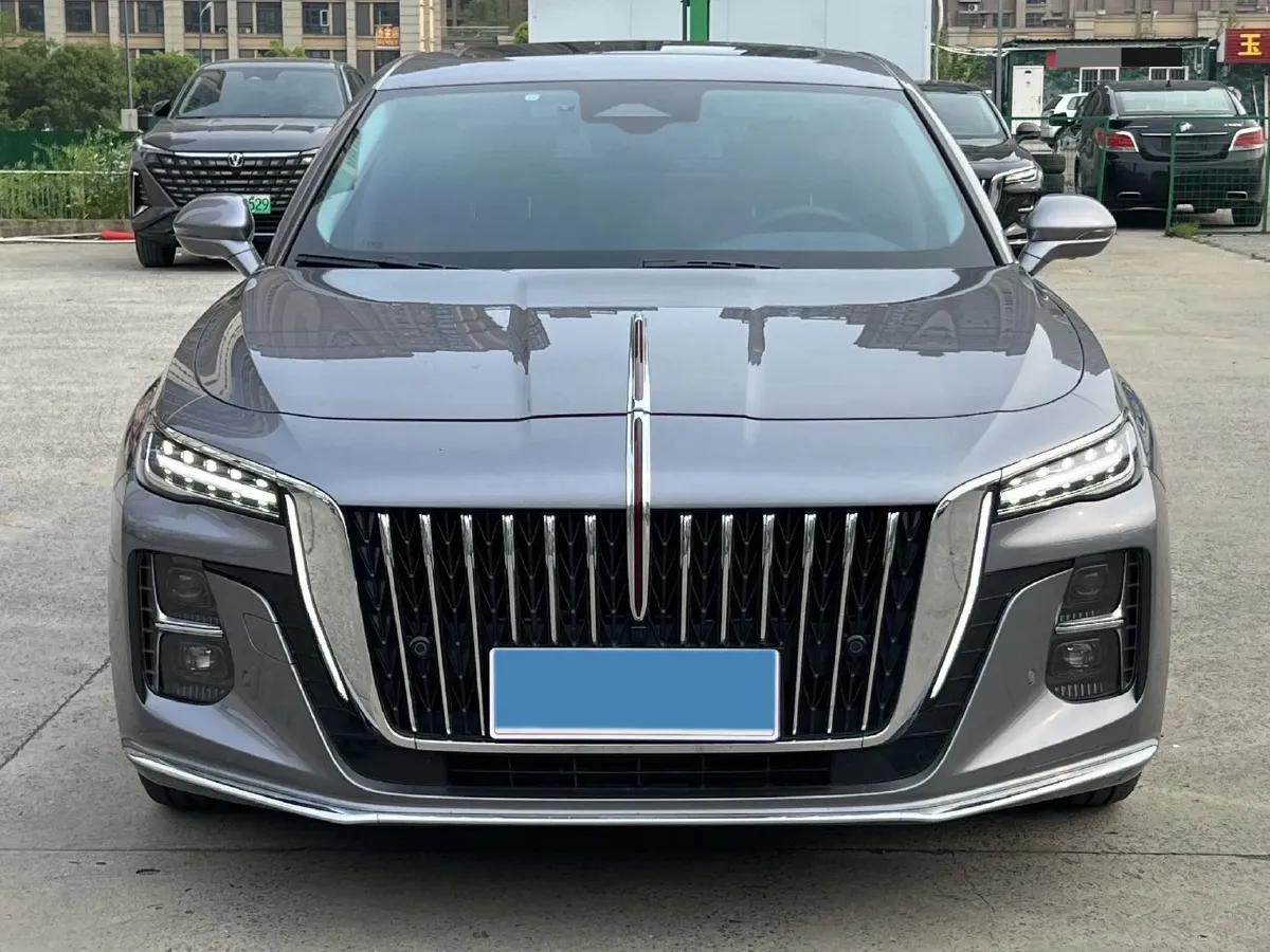 2023 HongQi H5 2.0T 224HP L4 8AT,autocango,china used car exporter,china ev exporter,chinese used car exporter,chinese used ev exporter