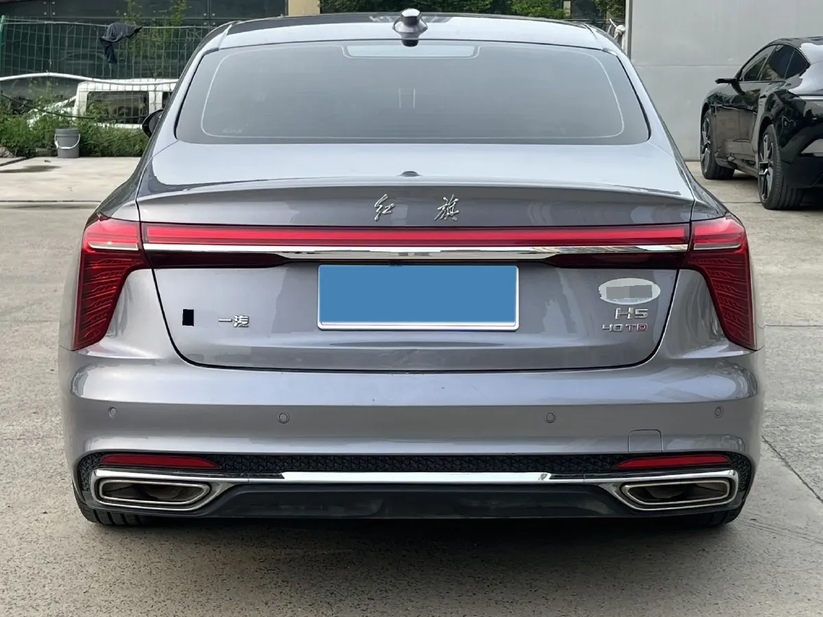2023 HongQi H5 2.0T 224HP L4 8AT,autocango,china used car exporter,china ev exporter,chinese used car exporter,chinese used ev exporter