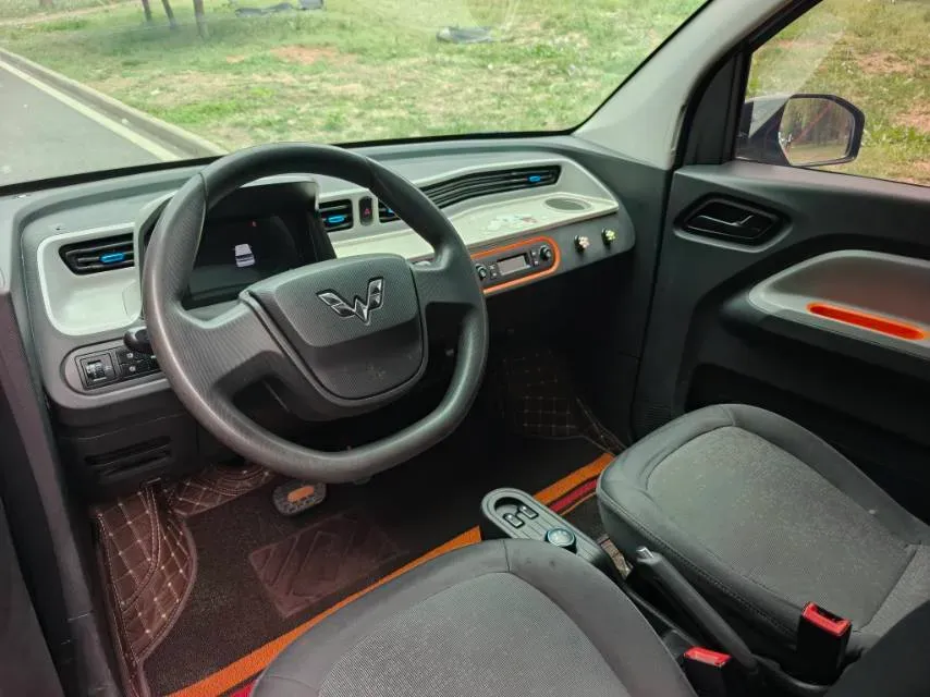 2020 WuLing HongGuang MINI EV BEV 9.3KWH,autocango,china used car exporter,china ev exporter,chinese used car exporter,chinese used ev exporter