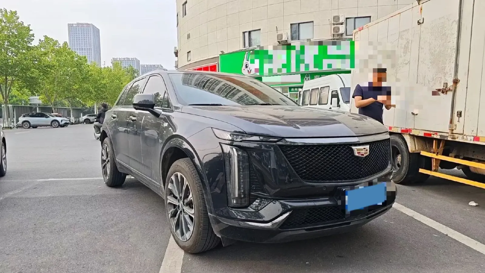 2025 Cadillac XT5 2.0T 237HP L4 9AT,autocango,china used car exporter,china ev exporter,chinese used car exporter,chinese used ev exporter