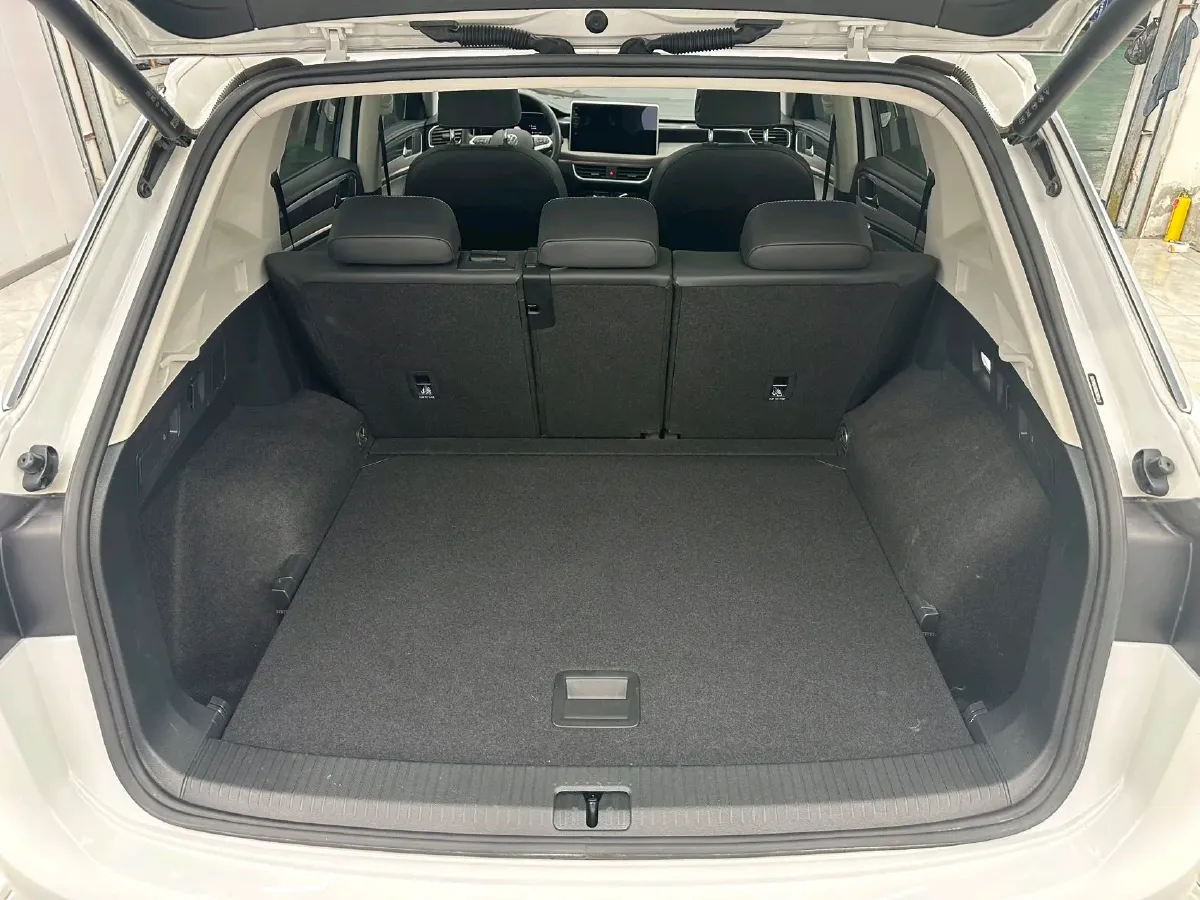 2023 Volkswagen Tayron 1.4T 150HP L4 7DCT,autocango,china used car exporter,china ev exporter,chinese used car exporter,chinese used ev exporter