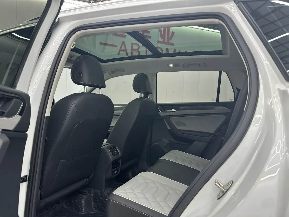 2023 Volkswagen Tayron 1.4T 150HP L4 7DCT,autocango,china used car exporter,china ev exporter,chinese used car exporter,chinese used ev exporter