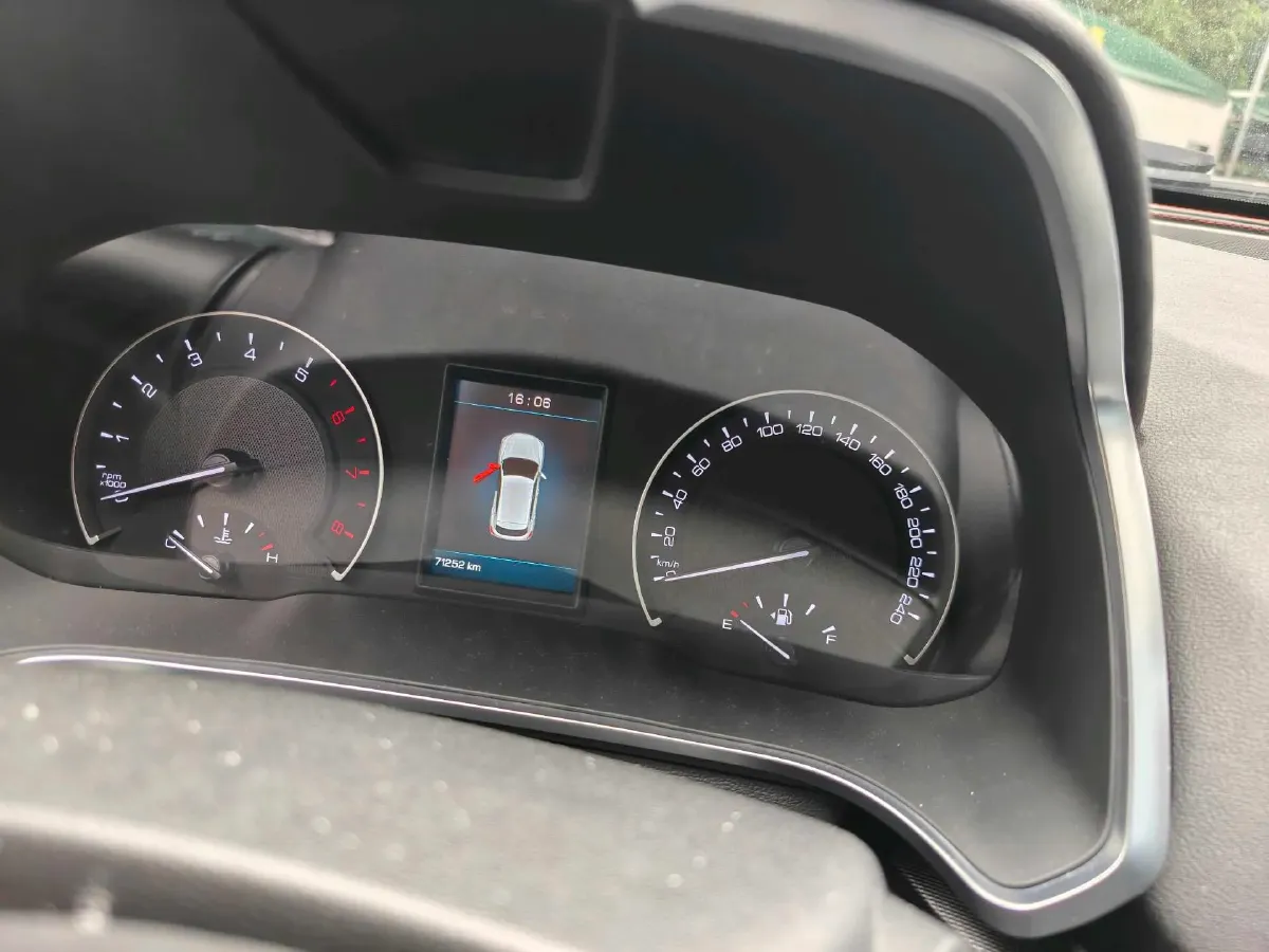 2017 WEY VV5 2.0T 197HP L4 7DCT,autocango,china used car exporter,china ev exporter,chinese used car exporter,chinese used ev exporter