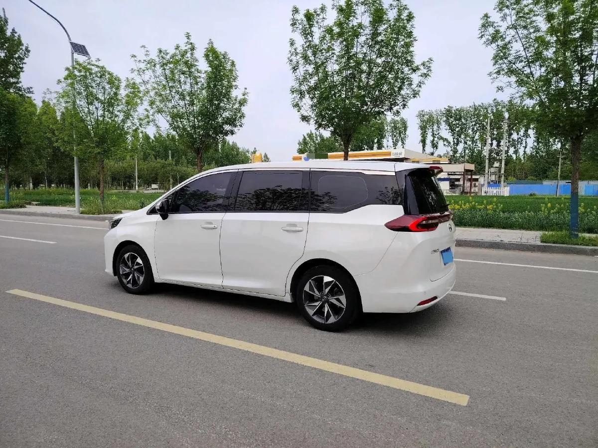 2021 GAC Trumpchi M6 1.5T 169HP L4 7DCT,autocango,china used car exporter,china ev exporter,chinese used car exporter,chinese used ev exporter